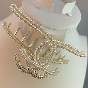 Gorgeous Double C Shaped Golden Pearl Hair Claw